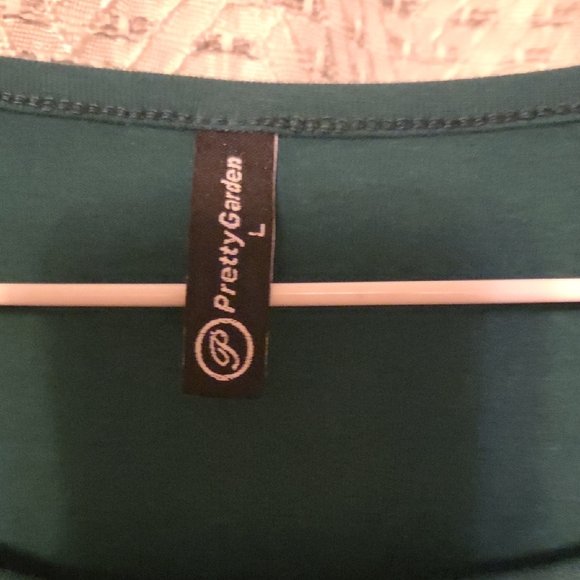 Chic Teal Ruffle Sleeve Blouse - Picture 2 of 4